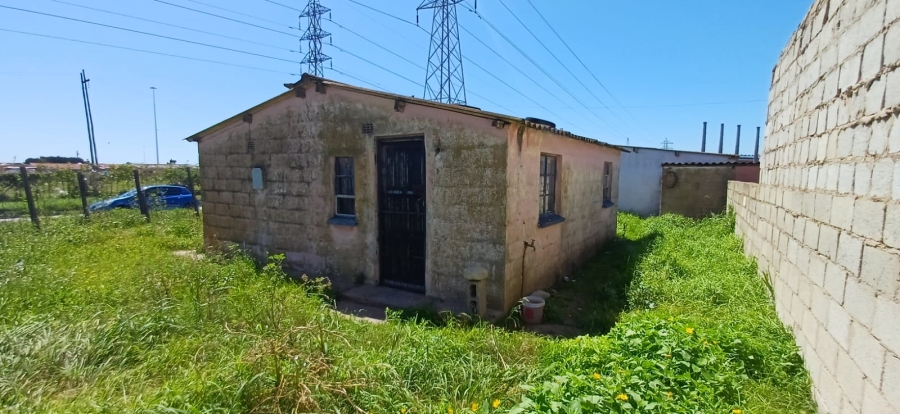2 Bedroom Property for Sale in Kwazakhele Eastern Cape